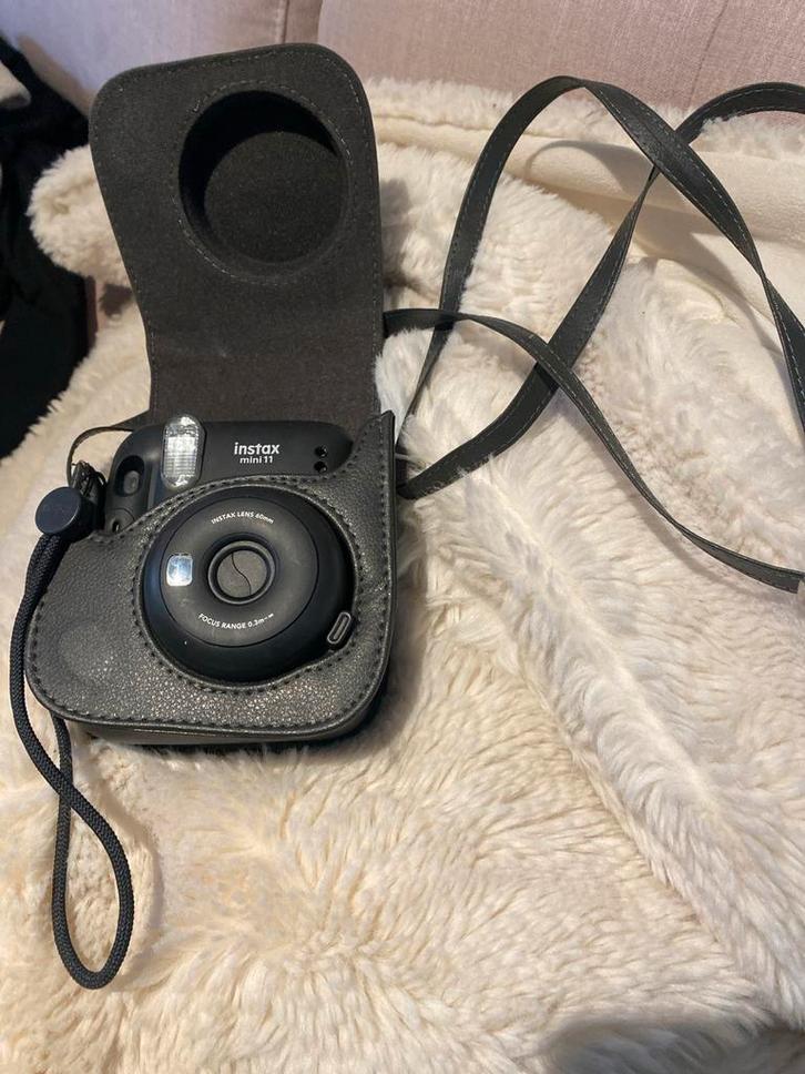 Fujifilm Instax Mini 11 Instant Camera met hoesje, Audio, Tv en Foto, Fotocamera's Analoog, Zo goed als nieuw, Polaroid, Fuji