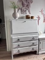 Klepkast wit, Ophalen, Zo goed als nieuw