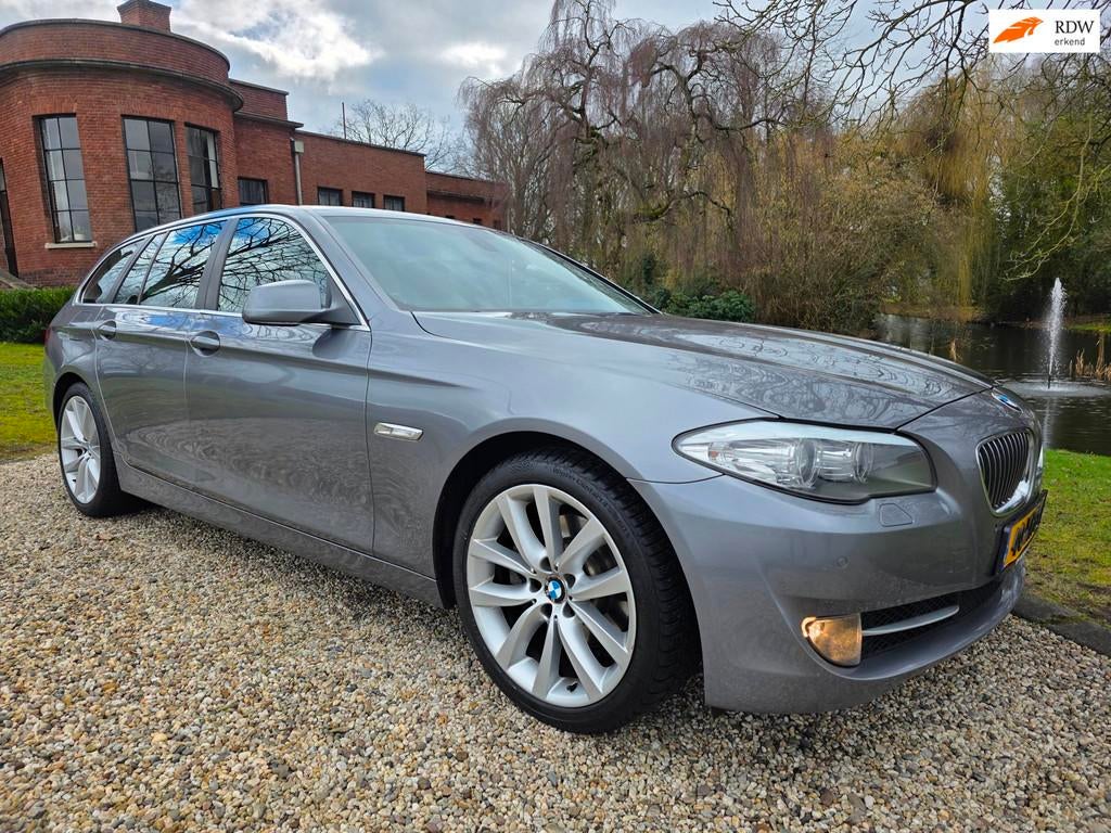BMW 5-serie Touring 520i Executive LEER/airco/CRUISE/navi, Auto's, BMW, Automaat, Euro 5, Gebruikt, Electronic Stability Program (ESP)