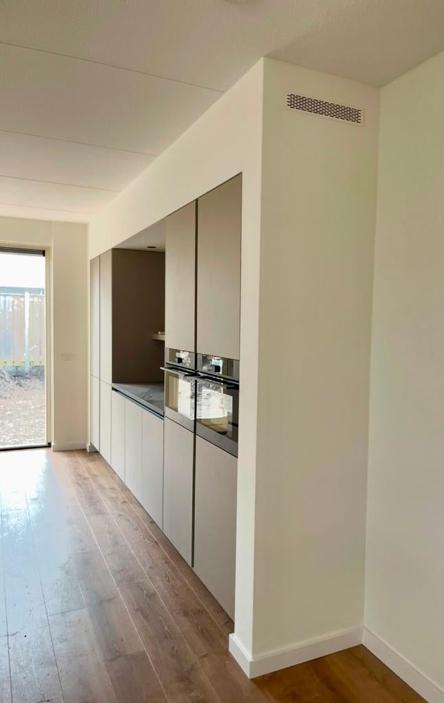 🟡 Ervaren BEHANGER & SCHILDER tegen een scherpe prijs!, Garantie, Behangen