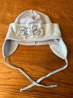 Baby Hoedje Maat 48 blauw gestreept met beertjes, Ophalen of Verzenden, Zo goed als nieuw, Jongetje of Meisje, Nacht- of Onderkleding
