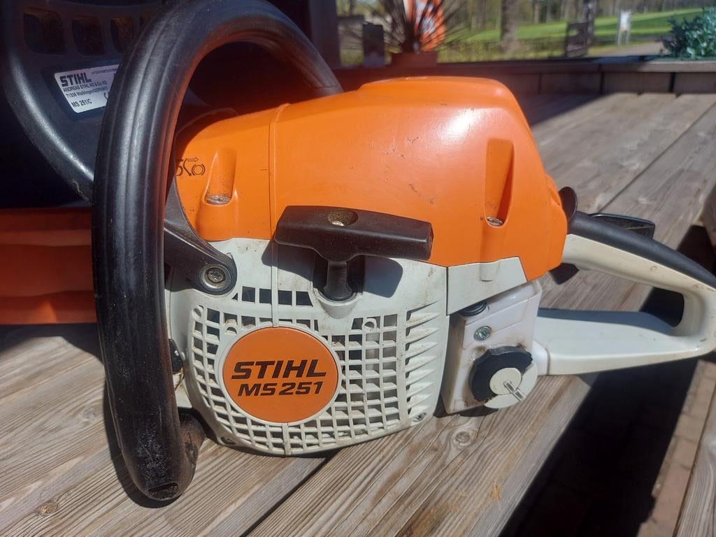 Stihl ms 251 kettingzaag 40 cm blad, Tuin en Terras, Hand-tuingereedschap, Ophalen of Verzenden