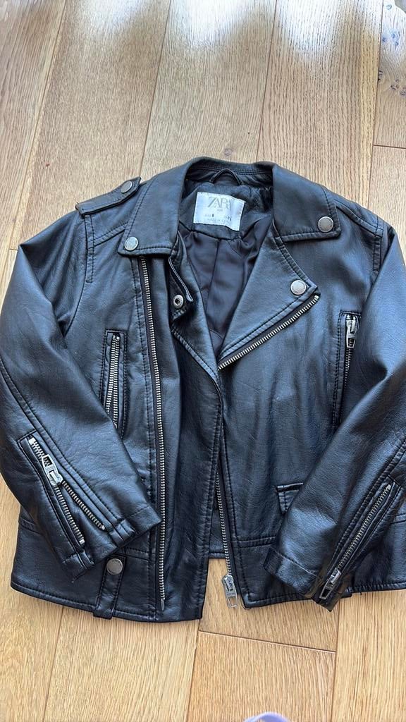 Zara lente jas maat 110, Ophalen of Verzenden, Zo goed als nieuw, Jongen of Meisje, Jas