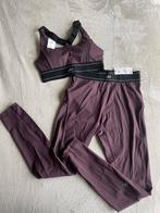 Alo Yoga Airlift Suit Up Set - Burgundy/Wijnrood, Kleding | Dames, Sportkleding, Paars, Nieuw, Ophalen of Verzenden, Maat 36 (S)