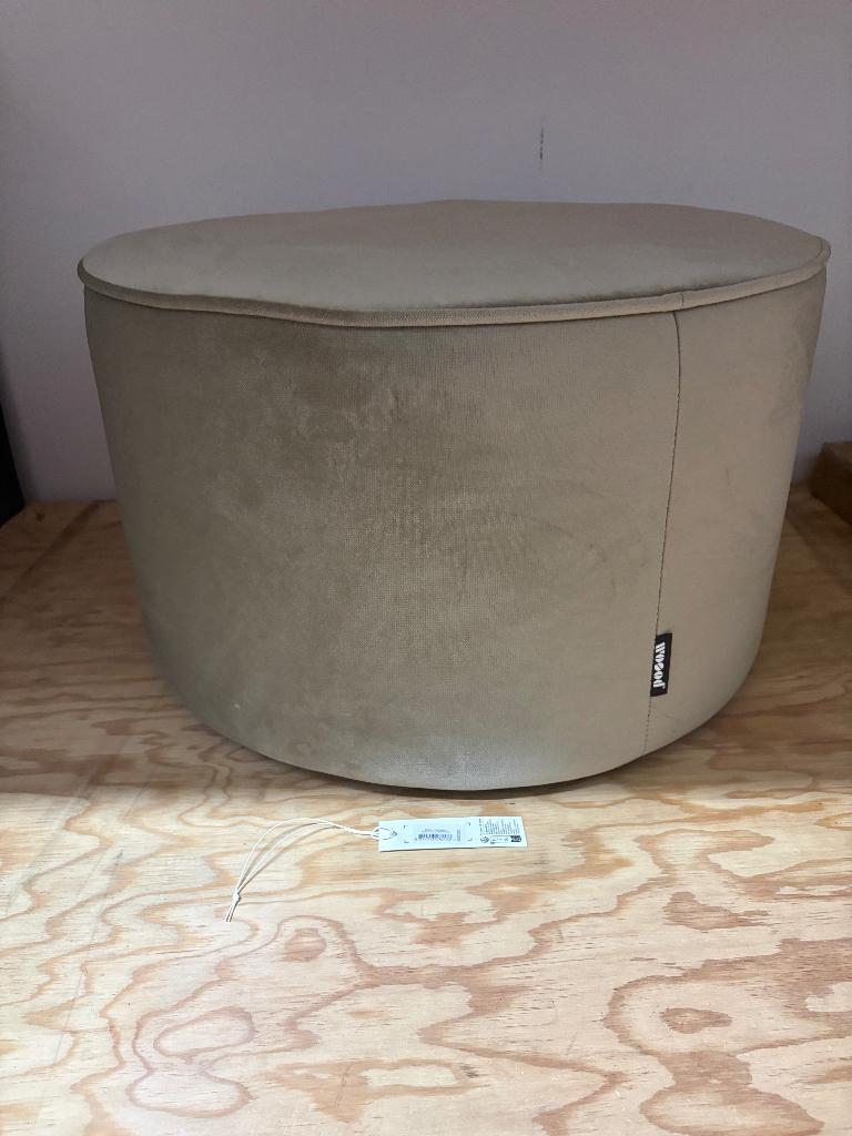 WOOOD Sara Poef Laag - Velvet - Khaki - 60x36x60, Minder dan 50 cm, Verzenden, Rond, Nieuw