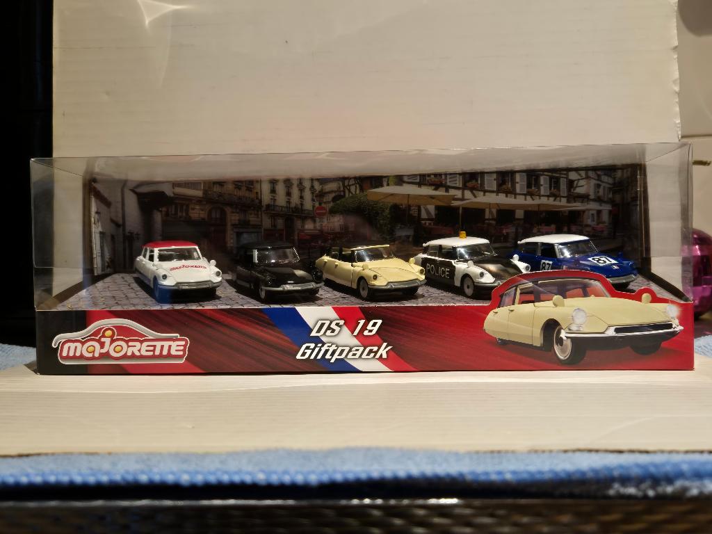 Majorette 1/64 Citroen DS 5 Car Gift Pack, Ophalen of Verzenden, Nieuw, Auto