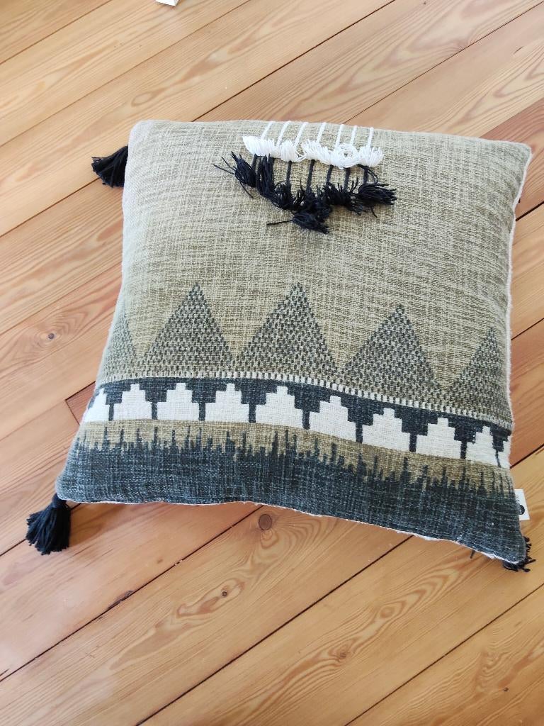 Kussen, Huis en Inrichting, Ophalen, Zo goed als nieuw, Vierkant