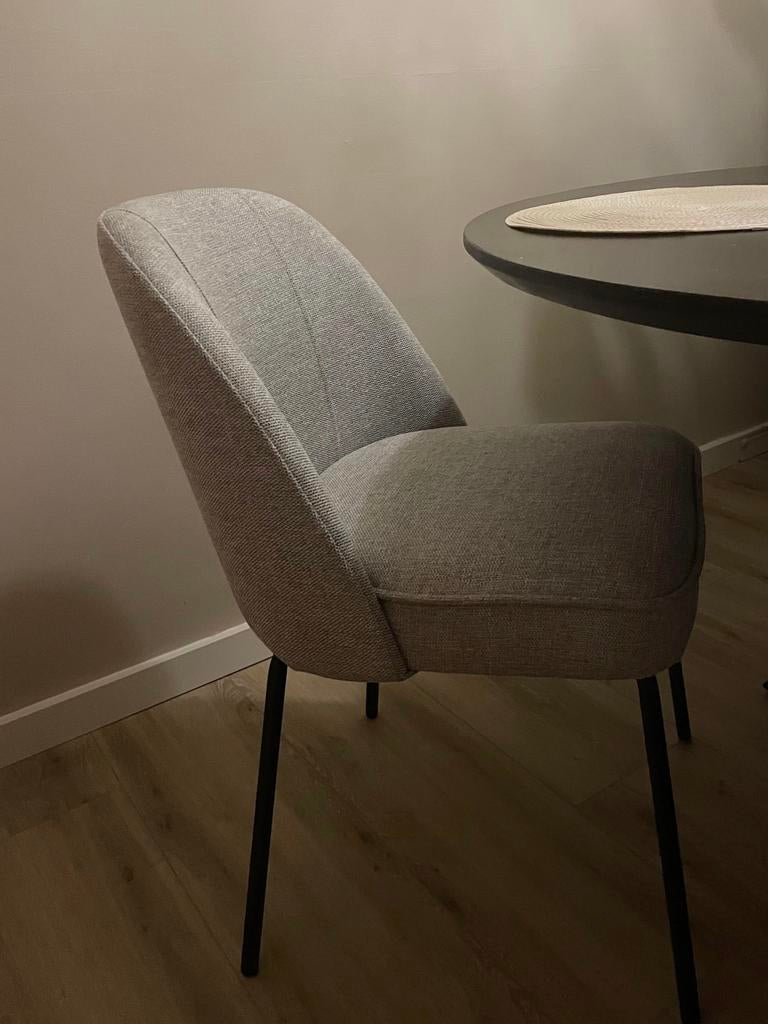 Eetkamerstoelen - 4st - Kick collection - Britt - lichtgrijs, Ophalen, Zo goed als nieuw, Rechthoekig, 50 tot 100 cm