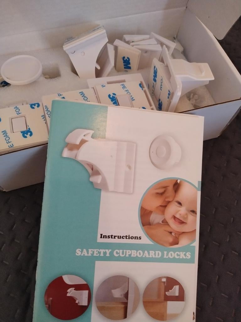 Kinderbeveiliging voor kasten, Kinderen en Baby's, Overige Kinderen en Baby's, Ophalen of Verzenden, Nieuw