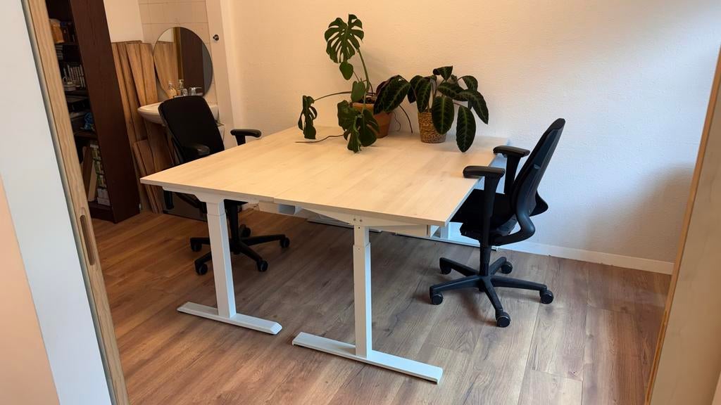 Zit sta bureaus en ergonomische bureaustoelen te ruil, Ophalen of Verzenden, Gebruikt