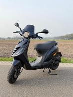 Piaggio ZIP, midnight blue, 50cc, 4 takt, geel kenteken, Ophalen, Maximaal 45 km/u, Zip, Zo goed als nieuw
