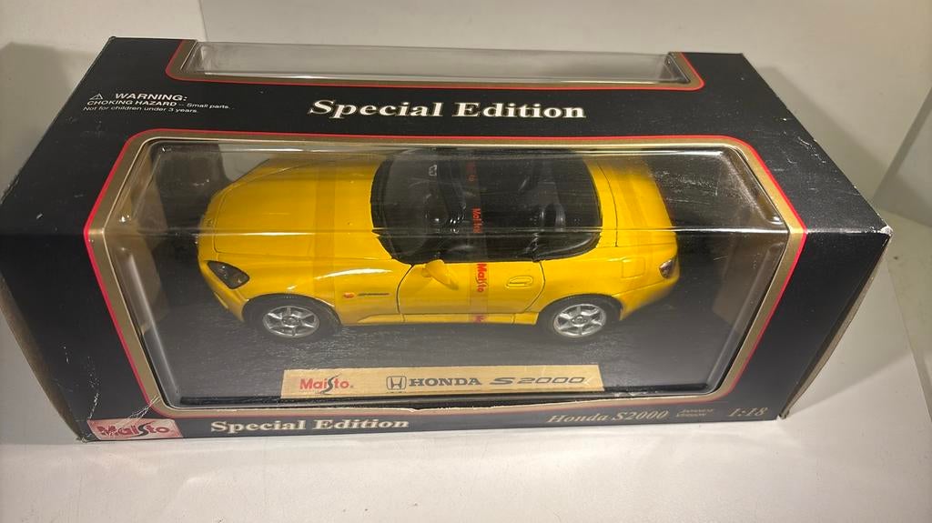 Honda s2000 japanese version yellow maisto 1.18, Hobby en Vrije tijd, Modelauto's | 1:18, Maisto, Ophalen of Verzenden, Motor