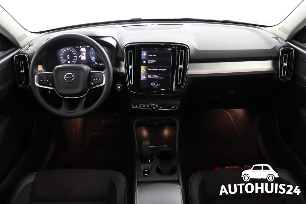 Volvo XC40 2.0 T4 AWD Momentum Pro 360camera LED 1-EIGENAAR, Auto's, Automaat, Gebruikt, Leder en Stof, Wit