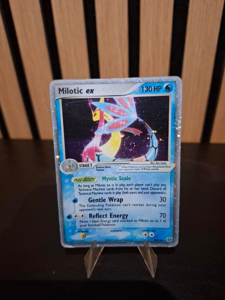 Milotic ex Emerald, Ophalen of Verzenden, Zo goed als nieuw
