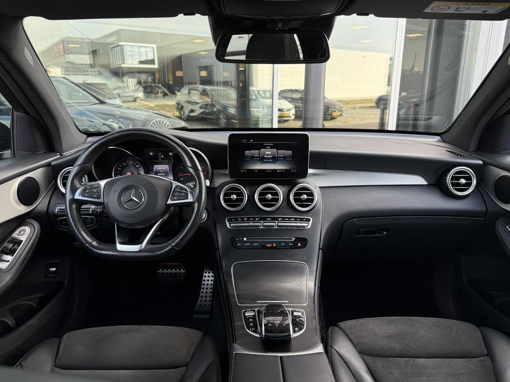 Mercedes-Benz GLC 250 4MATIC Premium Panorama dak, Auto's, 12 maanden, Stof, 4 cilinders, Blauw