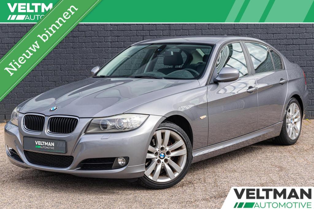 BMW 3-serie 318i Corporate Lease Luxury Line NAVI LEER ORIGI, Euro 5, 4 cilinders, Bedrijf, Handgeschakeld