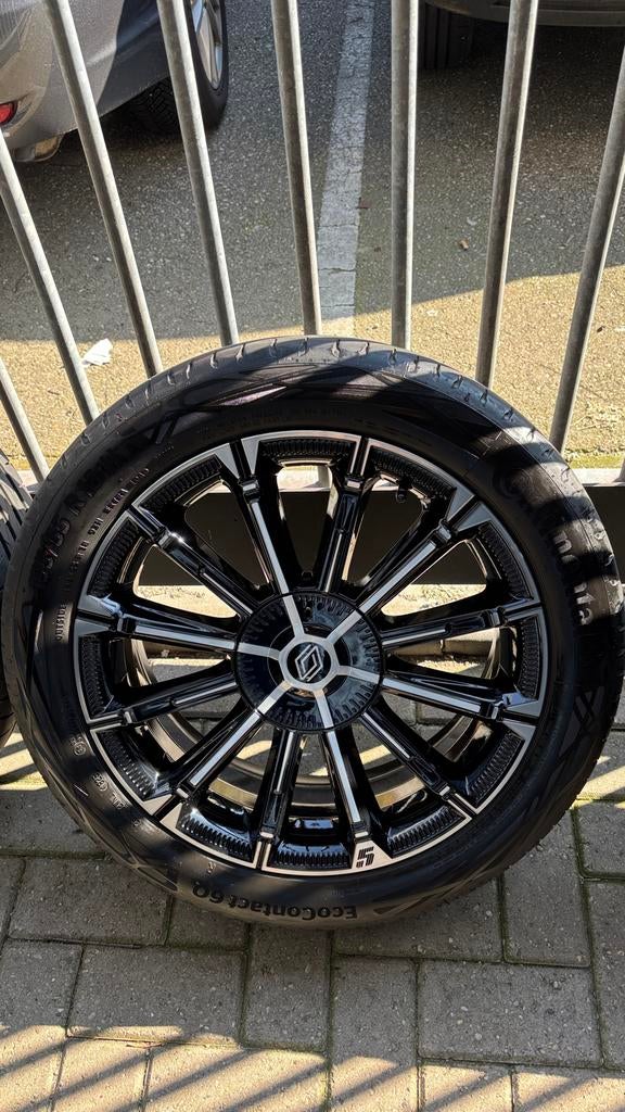 Renault 5 E-Tech Electric 18 inch velgen/banden/TPMS, Auto-onderdelen, Banden en Velgen, Ophalen, 18 inch, Gebruikt, Banden en Velgen