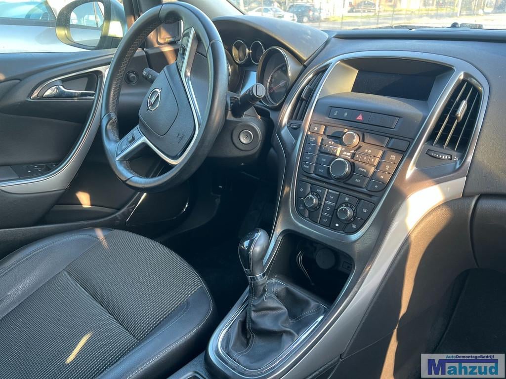 OPEL ASTRA J Dashboard delen, Gebruikt, Opel Automobile GmbH, Ophalen of Verzenden, Kontakt@opel-infoservice.de