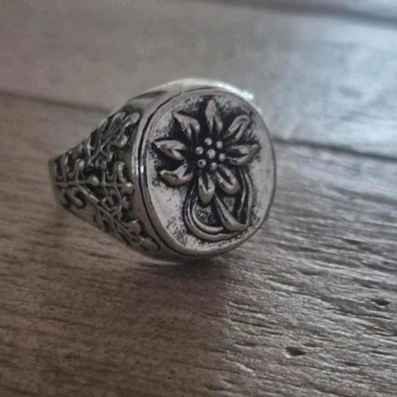 Edelweiss ww2 ring, Verzenden, Duitsland, Embleem of Badge