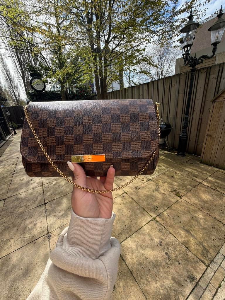 Louis Vuitton Pochette Félicie Damier Ebene – Complete set, Ophalen of Verzenden, Gebruikt, Bruin, Schoudertasje