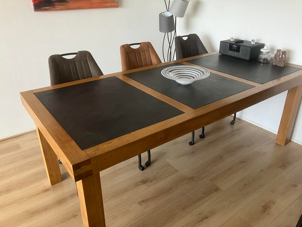 Mooie eettafel met natuursteen (220x100x75 cm), Huis en Inrichting, Tafels | Eettafels, Ophalen, Overige materialen, Gebruikt