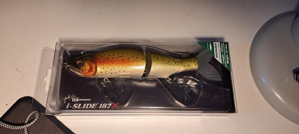 Megabass i-SLIDE 187r - GLX Rainbow. Glide bait, Watersport en Boten, Hengelsport | Roofvissen, Ophalen of Verzenden, Nieuw, Overige typen