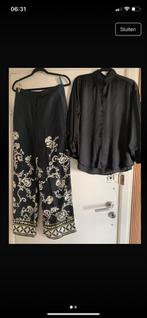 Zara broek en blouse set - Zwart met print, Ophalen of Verzenden, Zo goed als nieuw, Maat 36 (S), Zwart