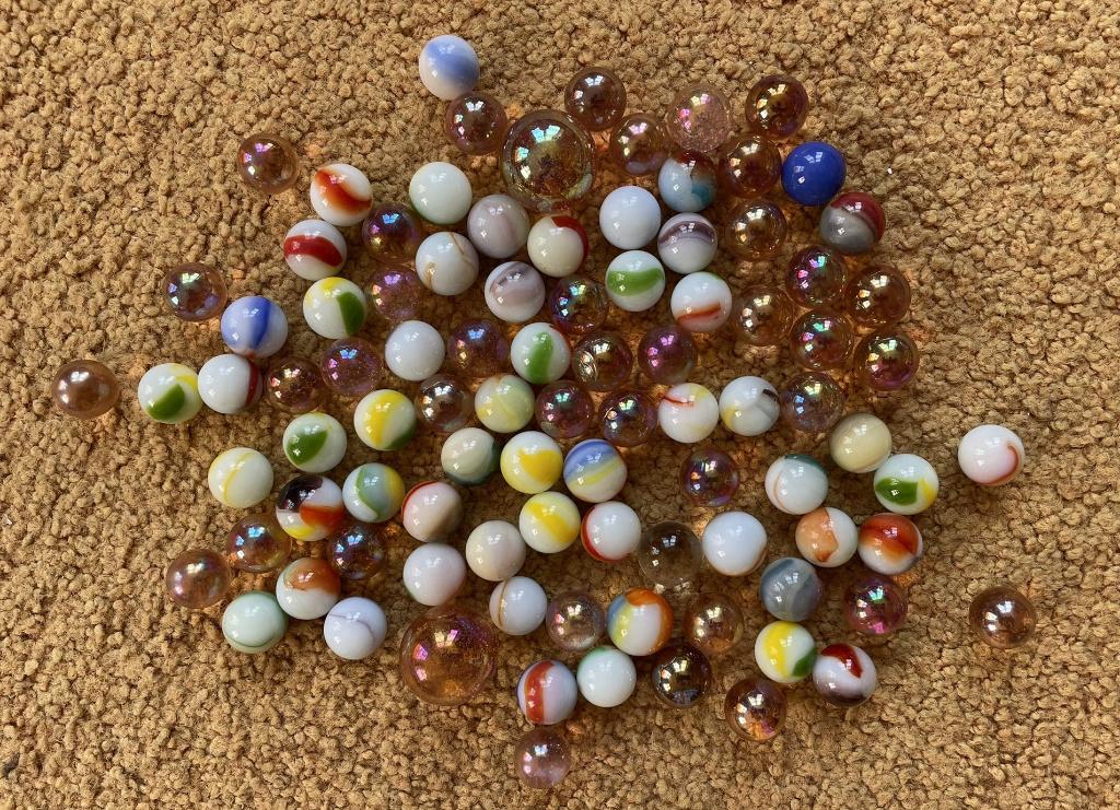 5 kilo knikkers kleuren mix, Kinderen en Baby's, Speelgoed | Buiten | Los speelgoed, Ophalen of Verzenden, Gebruikt