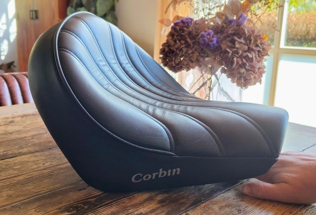 Corbin zadel voor Honda Rebel 1100, Ophalen