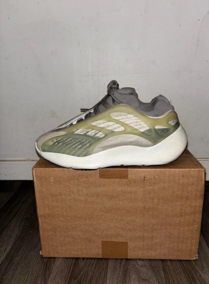 Adidas schoenen, Ophalen of Verzenden, Gedragen, Grijs, Sneakers of Gympen