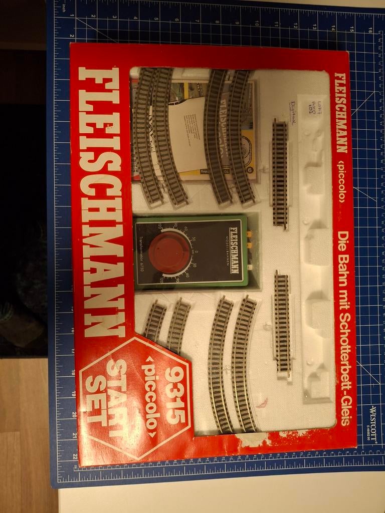 Fleischmann Piccolo N spoor startset 9315, Hobby en Vrije tijd, Modeltreinen | N-Spoor, Gelijkstroom, Fleischmann, Ophalen of Verzenden