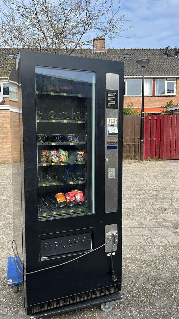 Vendingmachine direct beschikbaar!, Verzamelen, Automaten | Overige, Ophalen of Verzenden, Zo goed als nieuw