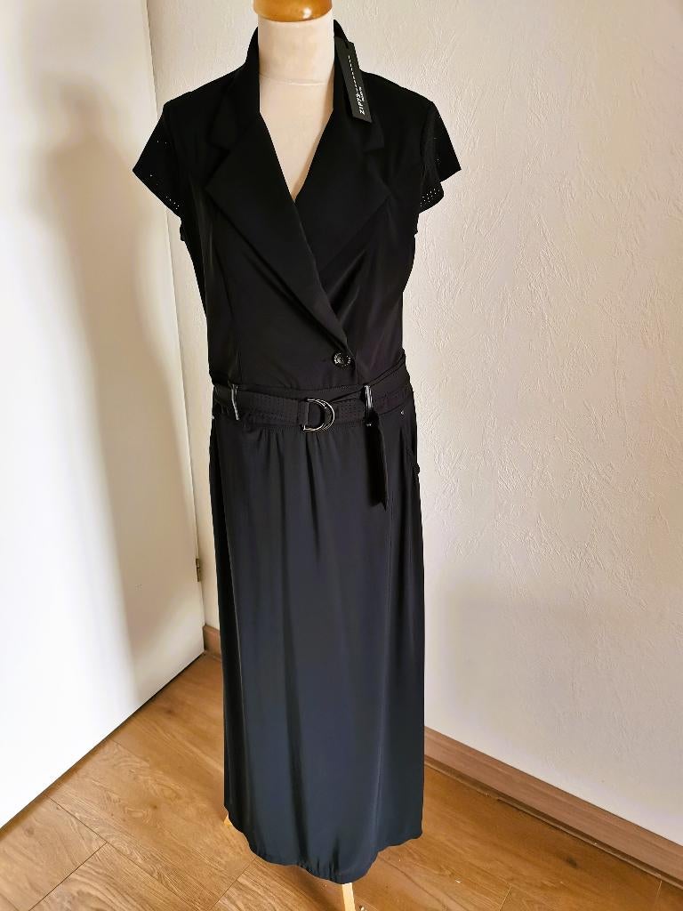 ZIP73 nieuwe jurk maat L;, Kleding | Dames, Ophalen of Verzenden, Nieuw, Maat 38/40 (M), Onder de knie
