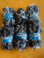 Diverse fluffy garen. Alles in één koop. 22 bollen, Ophalen of Verzenden, Zo goed als nieuw, Breien of Haken, Wol of Garen