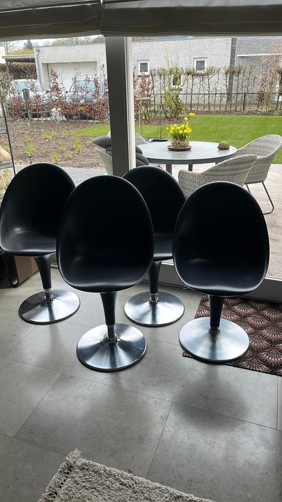 4 prachtige Magis Bombo designstoelen, Huis en Inrichting, Stoelen, Verzenden, Gebruikt, Grijs, Kunststof