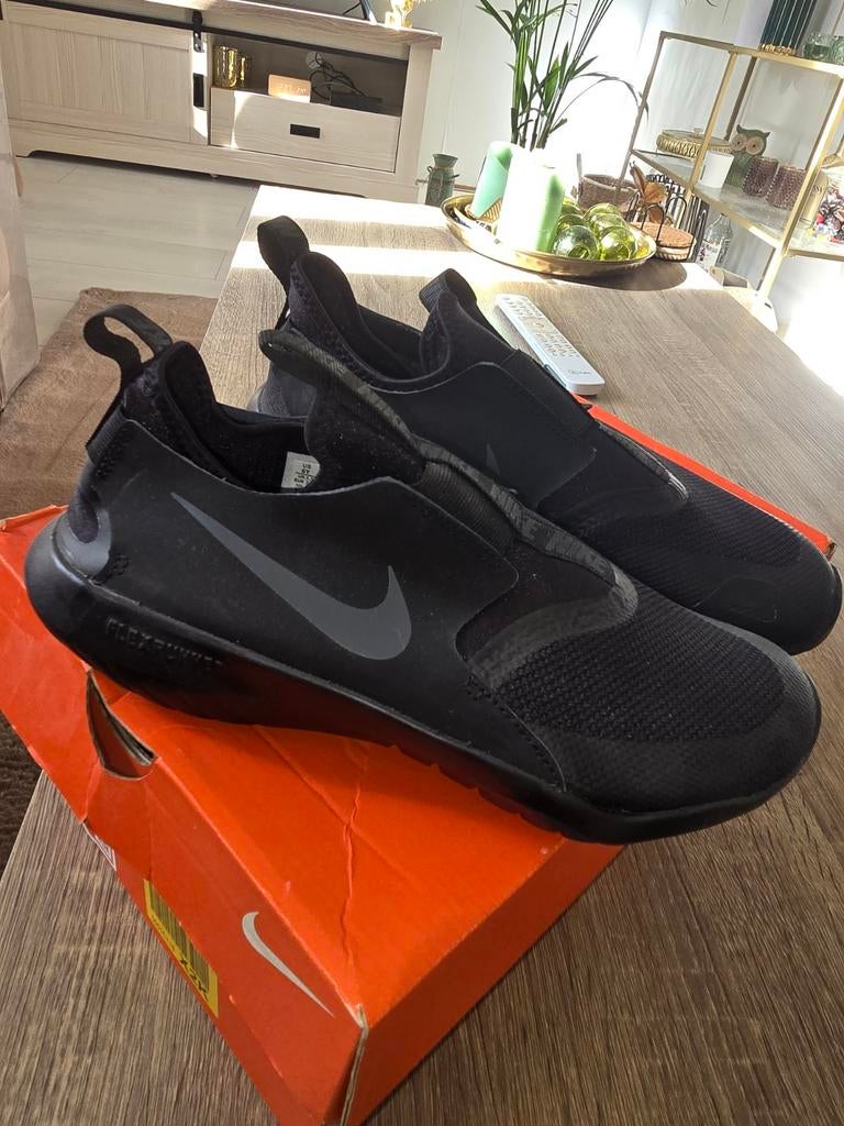 Nike flex runners. Nieuw in doos., Ophalen, Nike, Nieuw, Sportschoenen