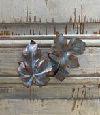 Franse set metalen gordijnroede eindknoppen met druivenblad, Ophalen of Verzenden, Zo goed als nieuw, 50 tot 100 cm, Minder dan 100 cm