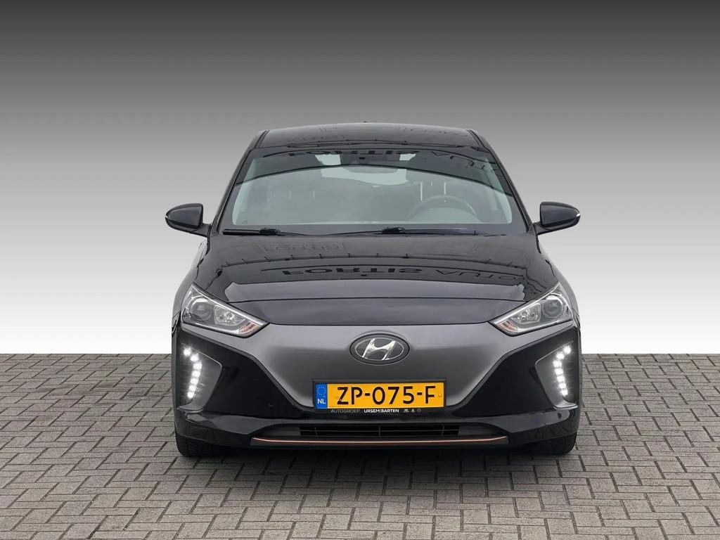 Hyundai IONIQ Comfort EV € 10.900,00, Auto's, Hyundai, Automaat, Stof, Gebruikt, Adaptive Cruise Control