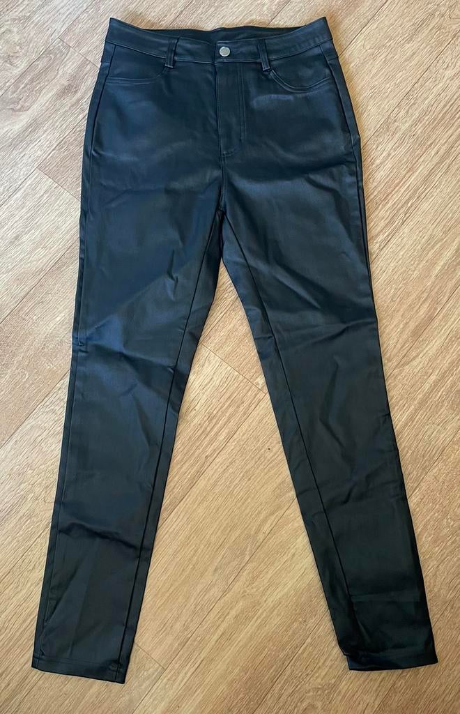 Nep leren broek, Kleding | Dames, Broeken en Pantalons, Blauw, Maat 42/44 (L), Ophalen of Verzenden, Zo goed als nieuw