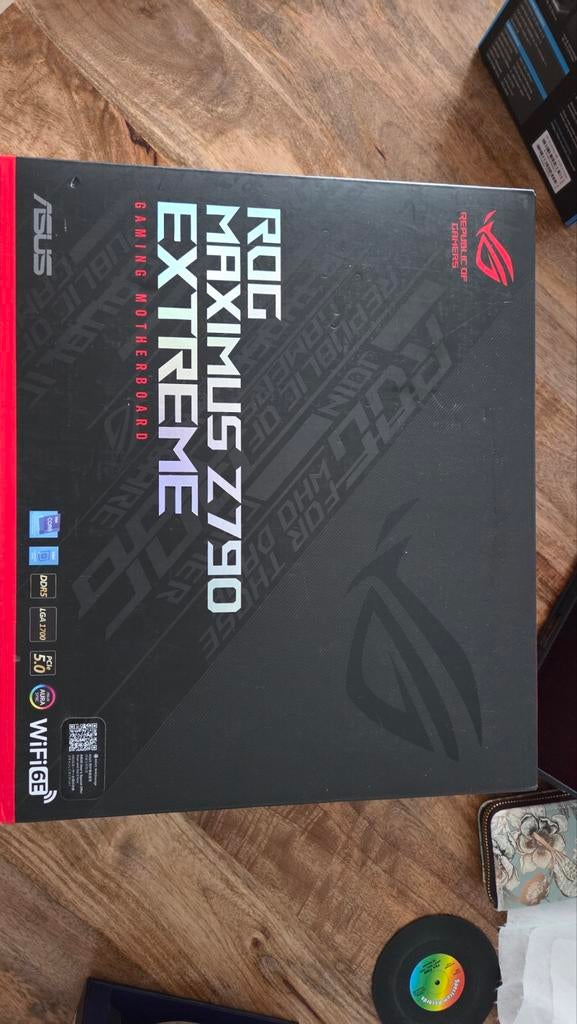 ASUS ROG Maximus Z790 Extreme Gaming Moederbord, LGA 1700, EATX, Ophalen of Verzenden, Zo goed als nieuw