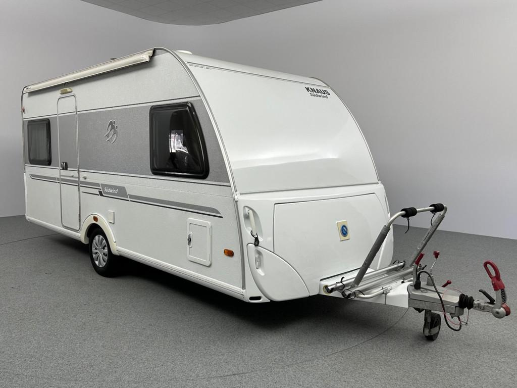 Knaus Südwind 450 FU Voortent Zakluifel, Rondzit, 4 tot 5 meter, Lengtebed, Knaus