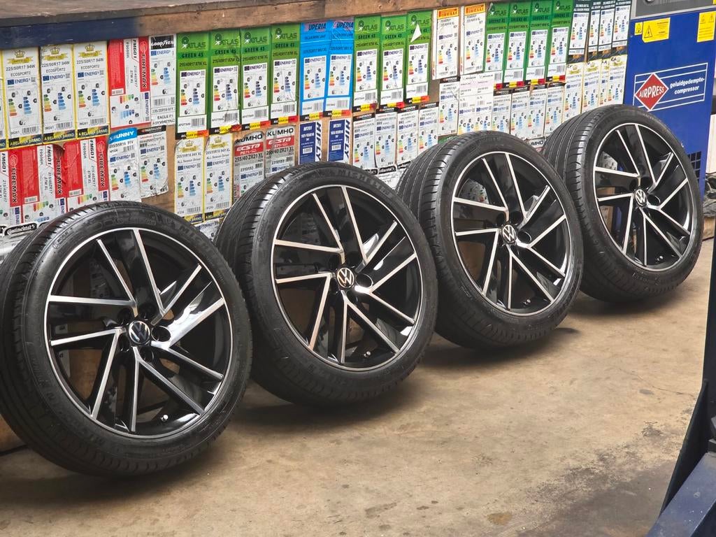 5x100 VW Polo/Audi A1 (OEM vag)17 inch>> VERKOCHTT!, Auto-onderdelen, Banden en Velgen, Gebruikt, Banden en Velgen, 17 inch, Personenwagen