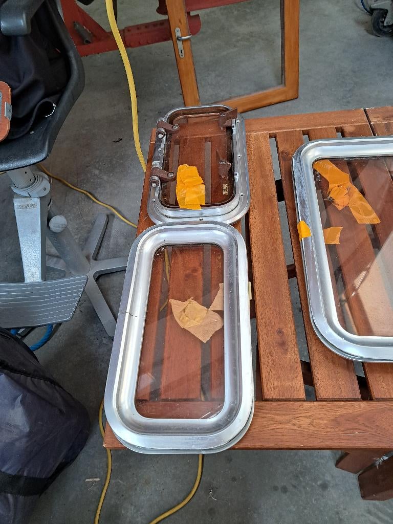 Patrijspoort Vetus vast en openklapbaar 2 afmetingen, Ophalen of Verzenden, Gebruikt, Overige typen, Zeilboot of Motorboot