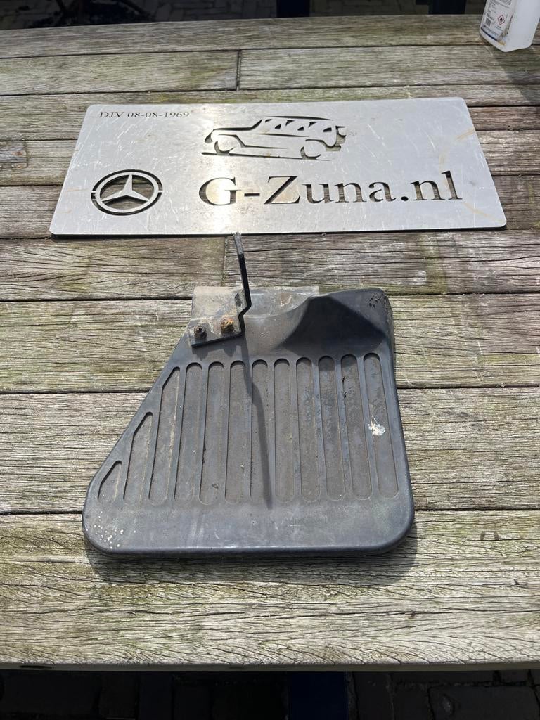 Spatlap rechtsvoor Mercedes G-Klasse W463, Ophalen, Gebruikt