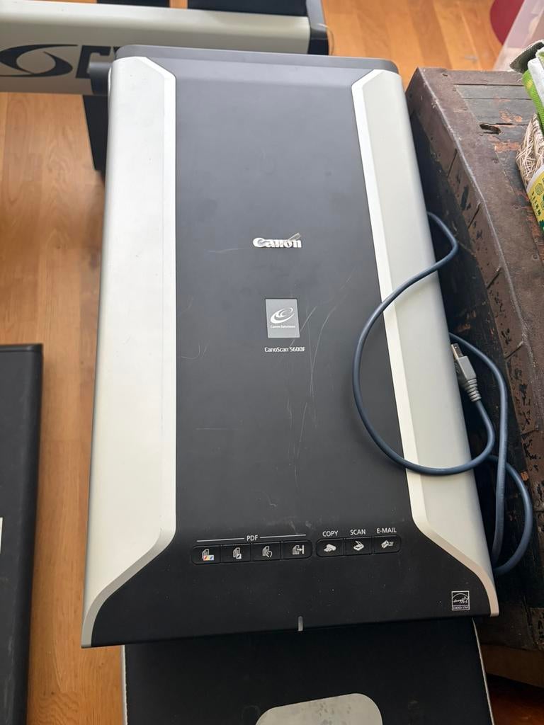 Canon scanner 5600F, Computers en Software, Scanners, Ophalen, Gebruikt