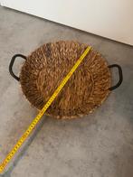 Grote rieten mand met handvatten, Huis en Inrichting, Ophalen, Gebruikt, Mand, Rond