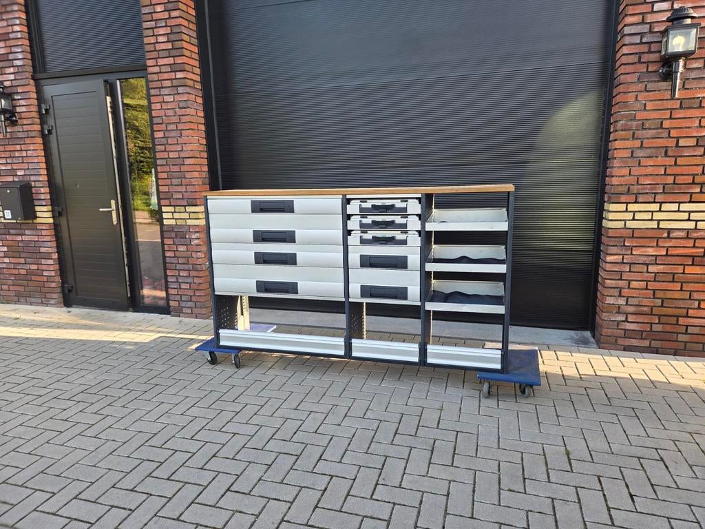 Bott bedrijfswageninrichting bedrijfswagen inrichting, Auto diversen, Ophalen