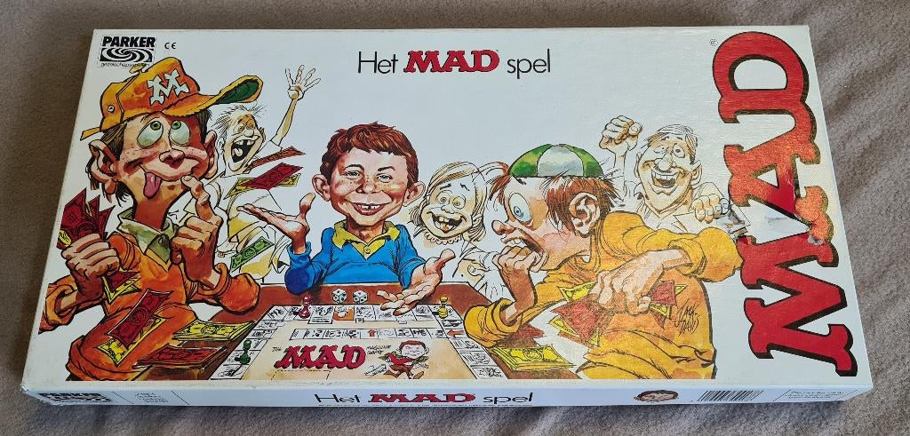 Bordspel MAD, Hobby en Vrije tijd, Gezelschapsspellen | Bordspellen, Ophalen of Verzenden, Gebruikt, Parker