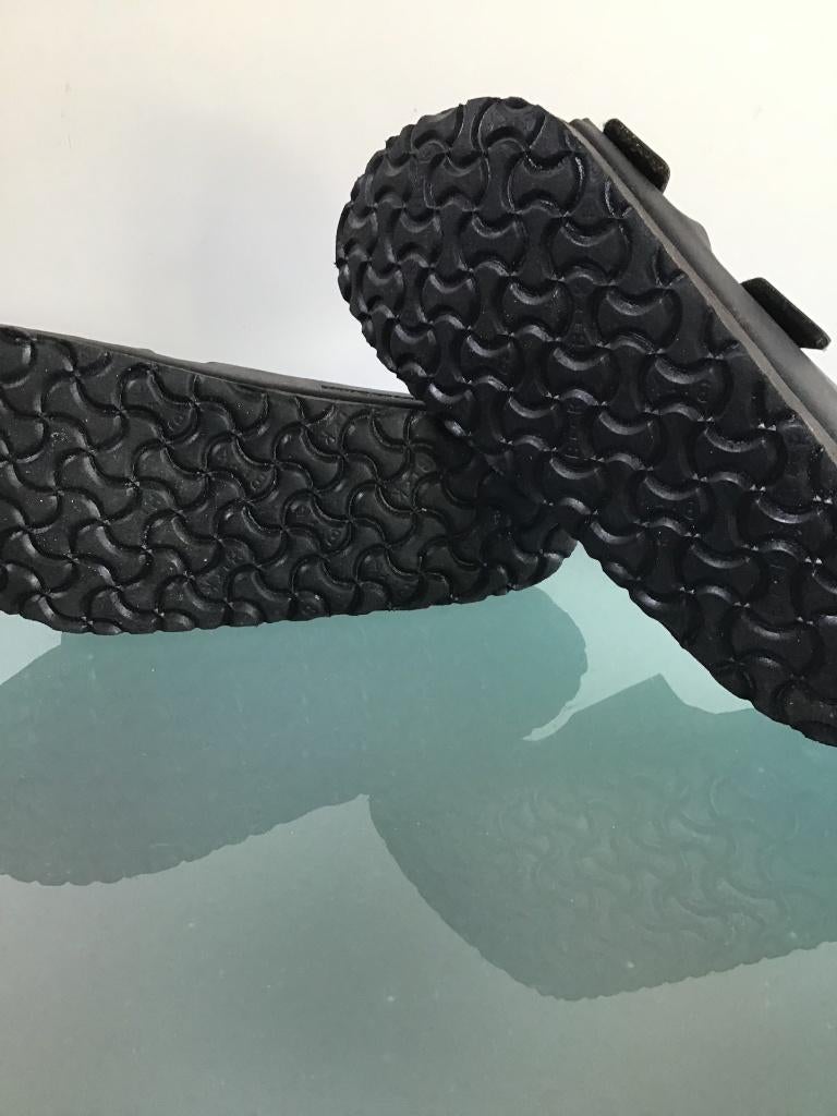 Birkenstock Gizeh 41 zwart | Gratis verzenden, Kleding | Dames, Schoenen, Slippers, Verzenden, Zwart, Zo goed als nieuw