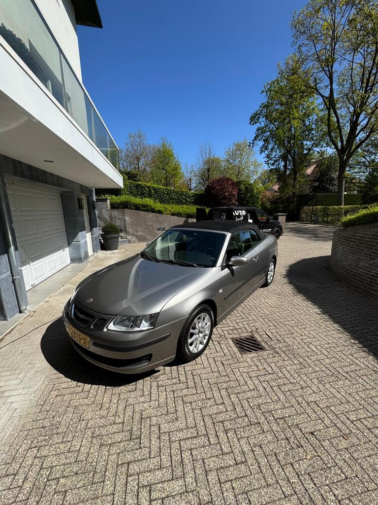Saab 9-3 1.8 T Cabrio 2006 Grijs zeer leuke auto, Auto's, Saab, Voorwielaandrijving, 1998 cc, 4 cilinders, Cabriolet